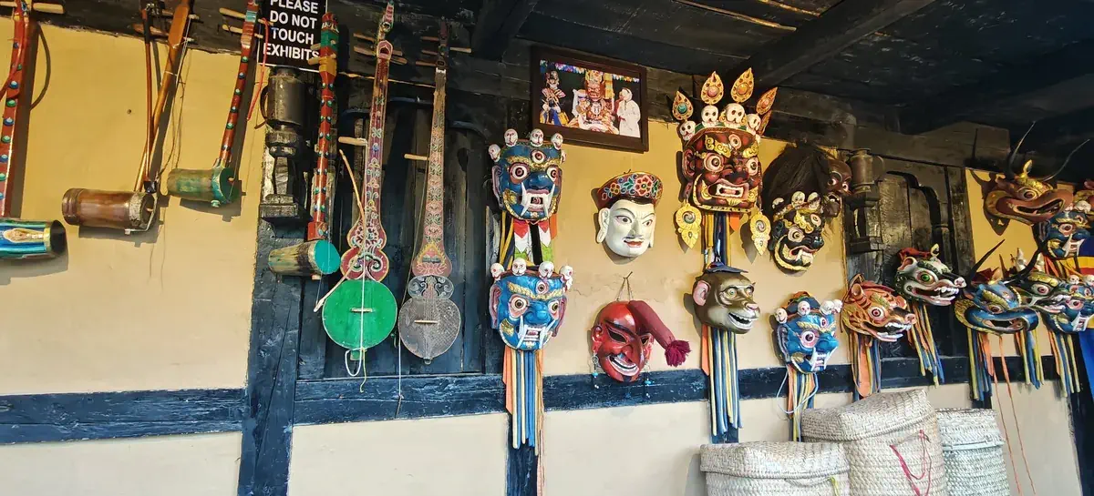  Archery and dance at Simply Bhutan