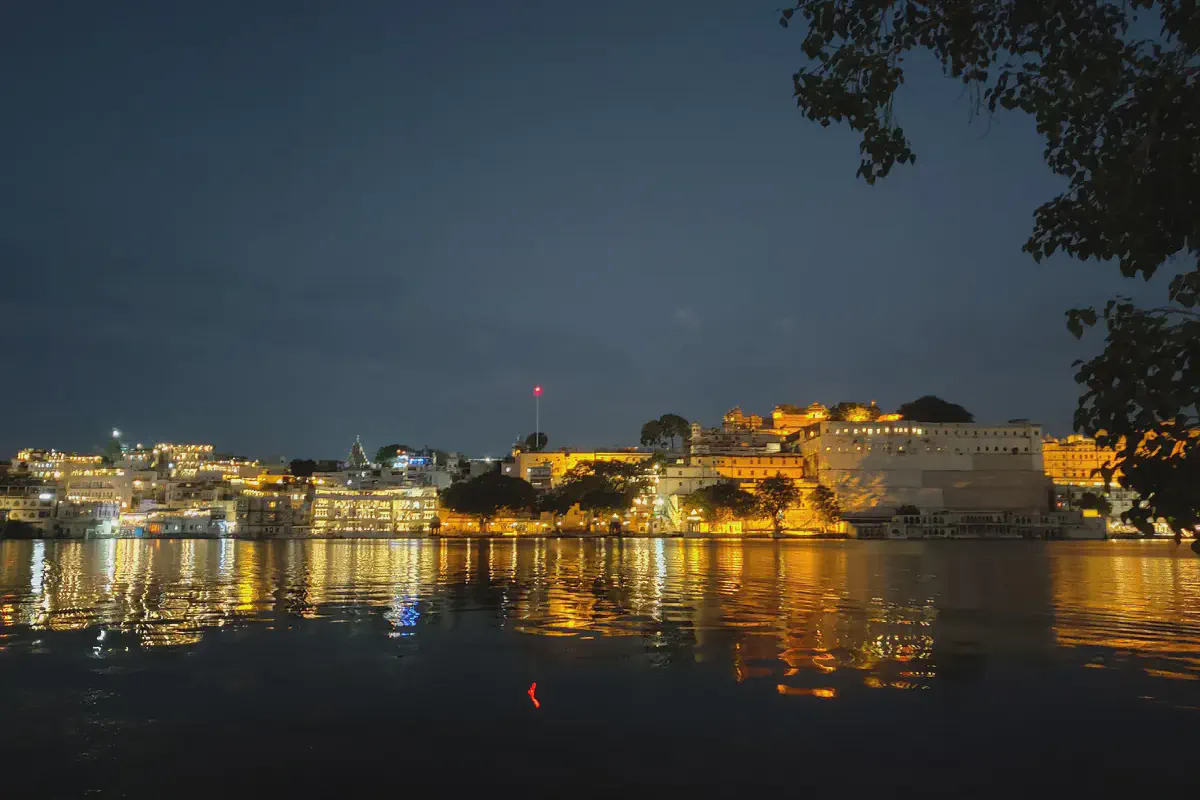 Enjoying a peaceful boat ride on Fatehsagar Lake